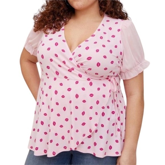 torrid Tops - Torrid Pink Knit Chiffon Puff Sleeve Surplice Top 2X NWT